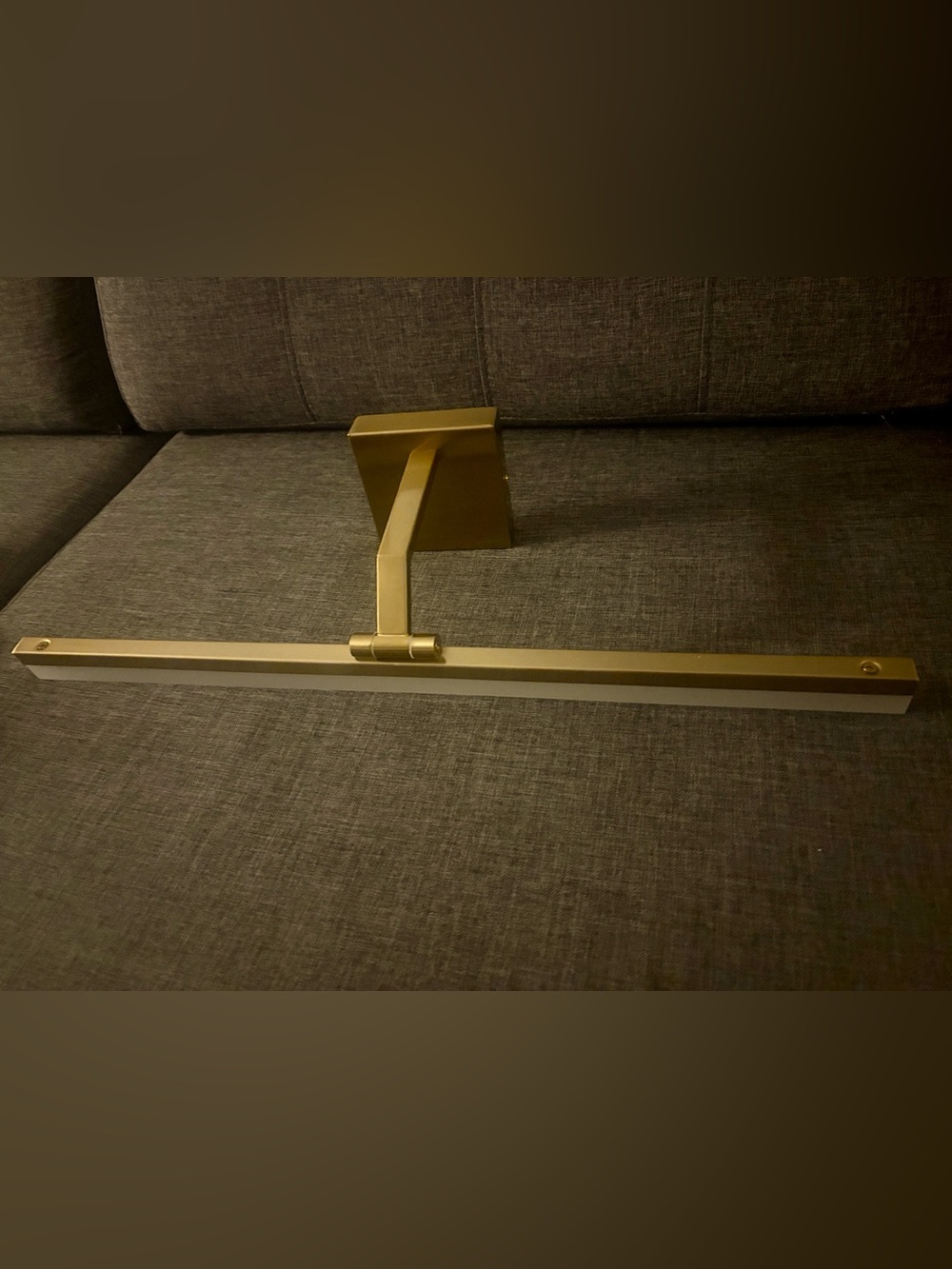 Bathroom Modern Gold Light Fixture BNIB